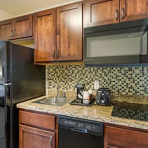 3* Hotel Mainstay Near Downtown
